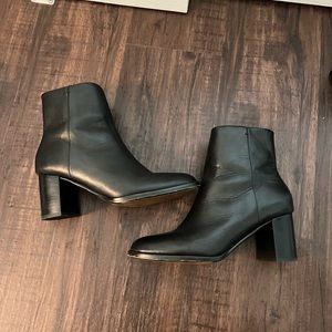 Madewell -The Mira Side-Seam Ankle Boot black leather- size 8